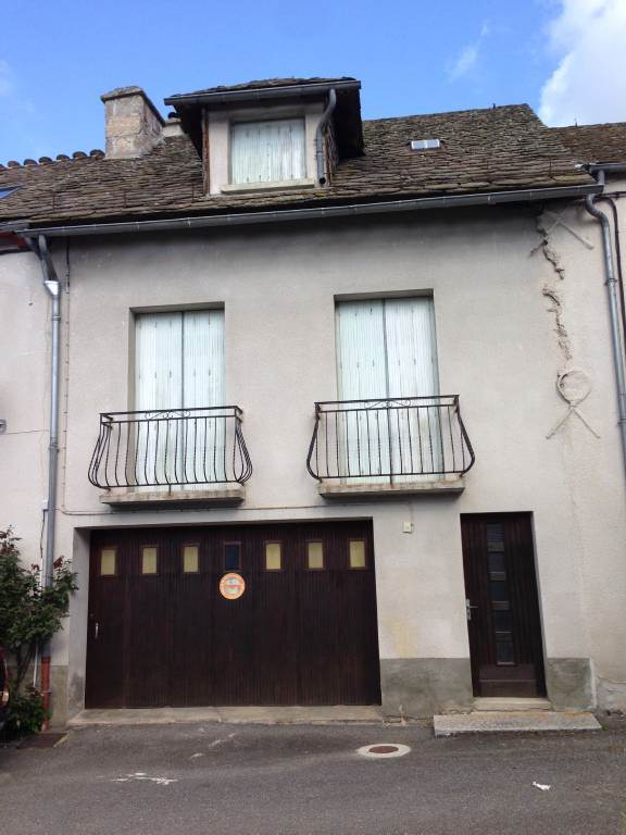 Cliquer sur cette image pour l'agrandir) Cliquer sur cette image pour l'agrandir)